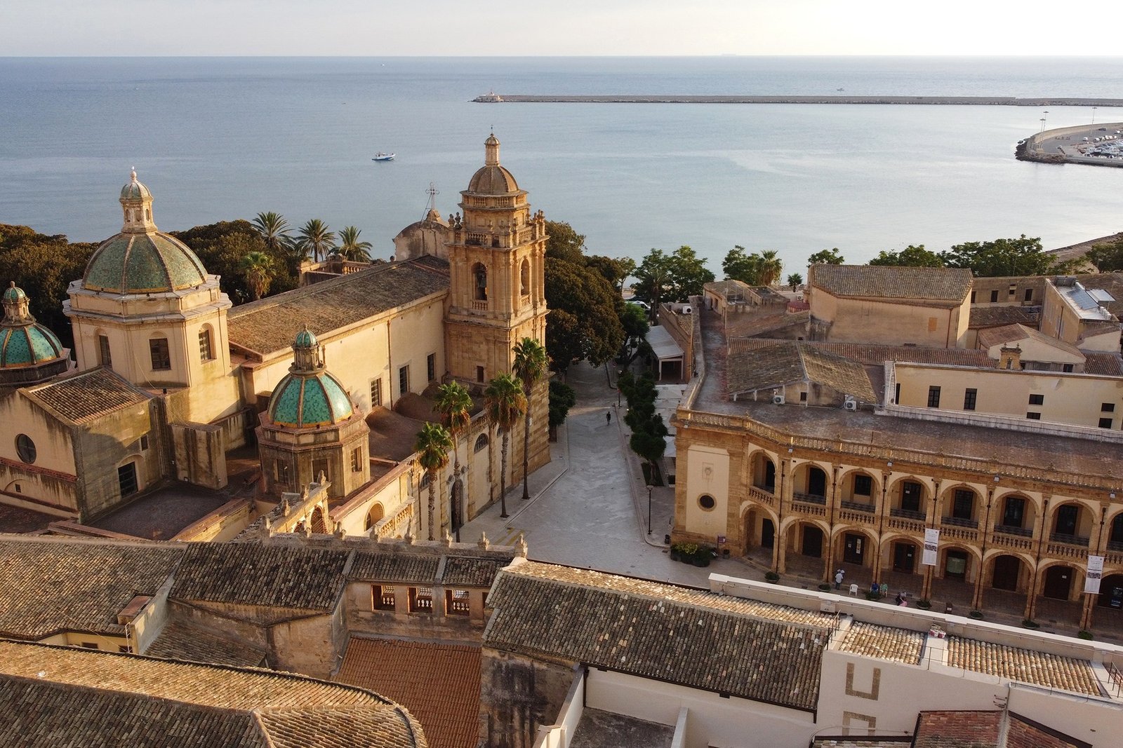 Vista di Piazza della Repubblica di Mazara del Vallo